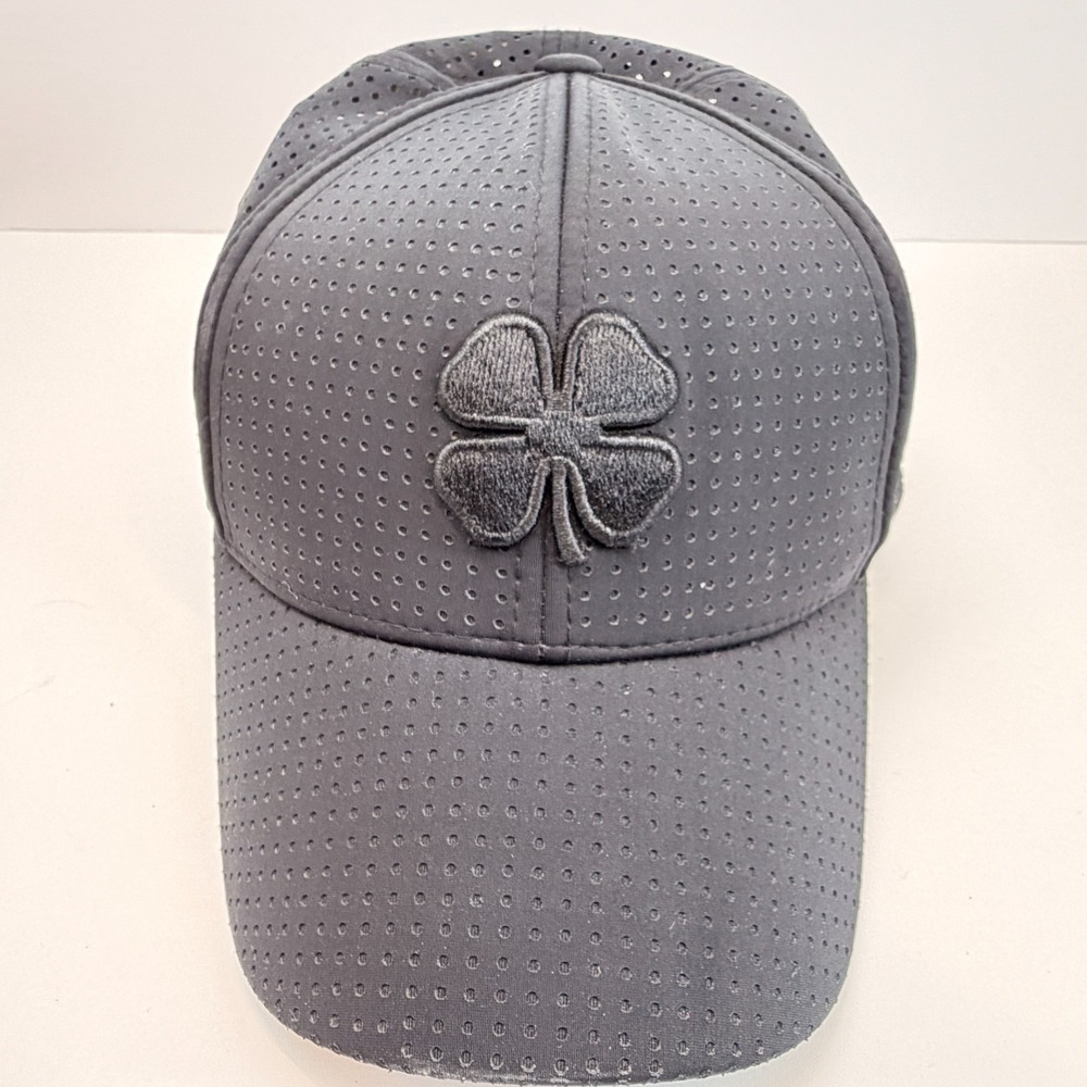 Black Clover Cap Hat Live Lucky Fitted Size S/M Top Golf Mesh, FAST SHIPPING